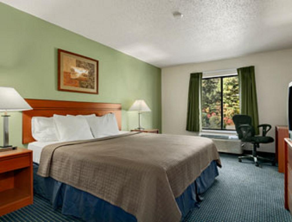 Days Inn & Suites by Wyndham Wisconsin Dells Zimmer foto